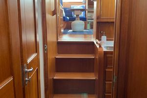 Photo 3186108 for 2000 Grand Banks 42 Motoryacht Blade Runner 