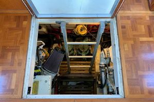 Photo 3186144 for 2000 Grand Banks 42 Motoryacht Blade Runner 