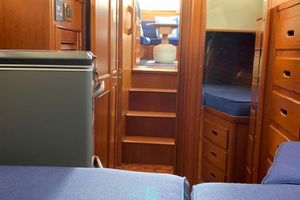 Photo 3186140 for 2000 Grand Banks 42 Motoryacht Blade Runner 