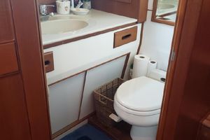 Photo 3186113 for 2000 Grand Banks 42 Motoryacht Blade Runner 