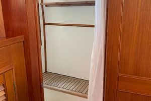 Photo 3186115 for 2000 Grand Banks 42 Motoryacht Blade Runner 