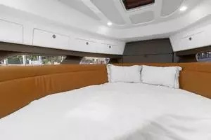 2021 Intrepid 438 Evolution thumbnail 33
