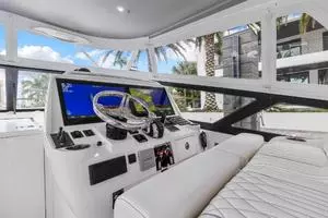 2021 Intrepid 438 Evolution thumbnail 24