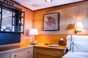 1999 Palmer Johnson Motor Yacht thumbnail 26