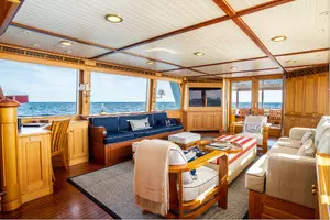 1999 Palmer Johnson Motor Yacht thumbnail 4