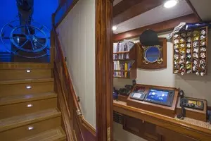 2014 Custom Sailing Schooner thumbnail 18