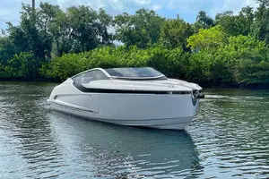  2022 Fairline F Line 33 Yacht For Sale in Sarasota FL