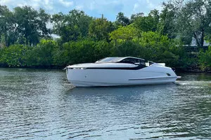  2022 Fairline F Line 33 Yacht For Sale in Sarasota FL
