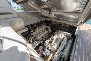 2004 Sea Ray 420 Sundancer thumbnail 12