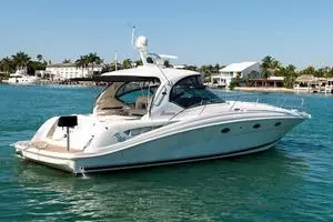 2004 Sea Ray 420 Sundancer thumbnail 6