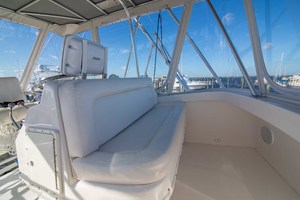 Luhrs 36 - Steel-N-Time - flybridge