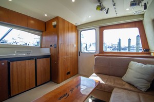 Luhrs 36 - Steel-N-Time - salon