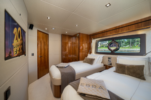 92FT (28.04M) SUNSEEKER
