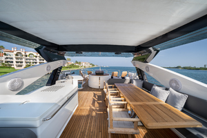 92FT (28.04M) SUNSEEKER