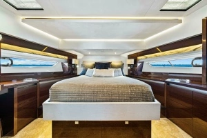 Peace 2019 Prestige 630 Flybridge Yacht For Sale in Sarasota FL