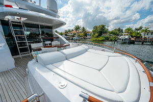 Lazzara 78 - North South Latitude - exterior
