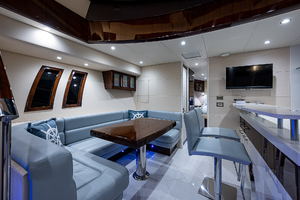 Lazzara 78 - North South Latitude - dinette