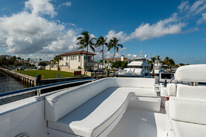 Lazzara 78 - North South Latitude - exterior