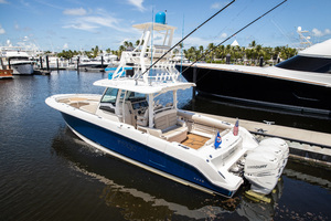 Boston Whaler 38 - Port Side