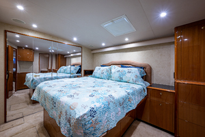 Viking 65 - Iztac - Master Stateroom
