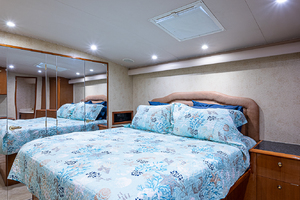 Viking 65 - Iztac - Master Stateroom