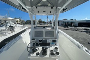 28ft Tidewater Yacht For Sale