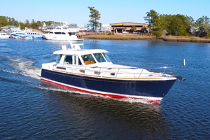 2017 Sabre 48 Salon Express