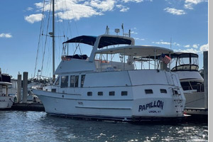 Papillon 44ft Marine Trader Yacht For Sale