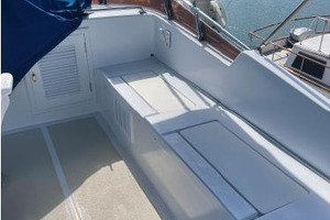 Papillon 44ft Marine Trader Yacht For Sale