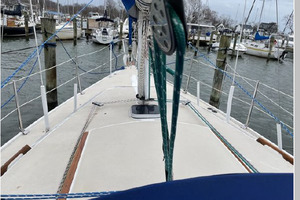 Just Chillin 30ft Catalina Yacht For Sale
