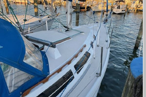 Just Chillin 30ft Catalina Yacht For Sale