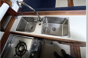 Just Chillin 30ft Catalina Yacht For Sale