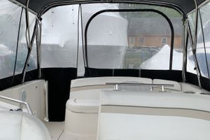 27ft Rinker Yacht For Sale