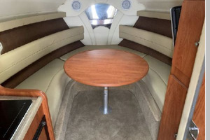 27ft Rinker Yacht For Sale