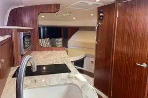 2018 Pursuit OS 385 Offshore thumbnail 19