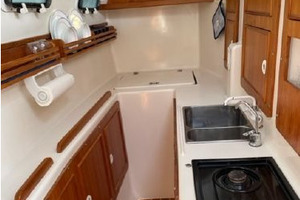 Mongoose Magic 32ft PDQ Yacht For Sale