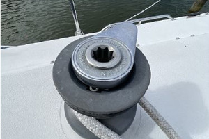 Mongoose Magic 32ft PDQ Yacht For Sale