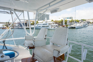 Luhrs 50 - Flybridge