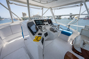 Luhrs 50 - Flybridge