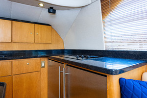 Luhrs 50 - Galley