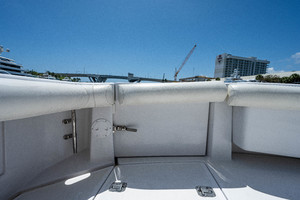 Luhrs 50 - Cockpit