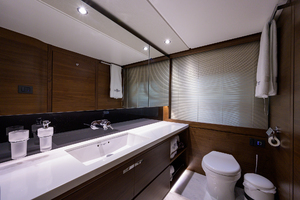 Princess 68-The J Sea-Master Head