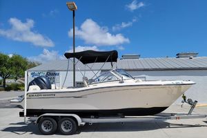 Photo 3232924 for 2019 Grady-White 215  