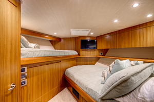 Viking 60 - Jay Walker - interior