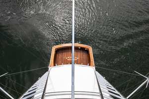 Viking 60 - Jay Walker - exterior