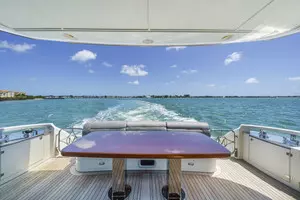 2006 Marquis 65 Pilothouse thumbnail 20