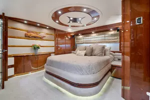 2006 Marquis 65 Pilothouse thumbnail 28