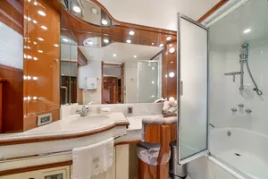 2006 Marquis 65 Pilothouse thumbnail 31