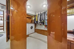 2006 Marquis 65 Pilothouse thumbnail 30