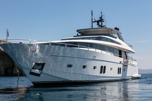 106ft Sanlorenzo Yacht For Sale